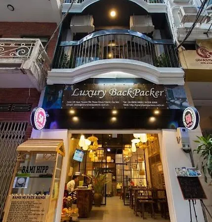 Luxury Backpakers Hotel